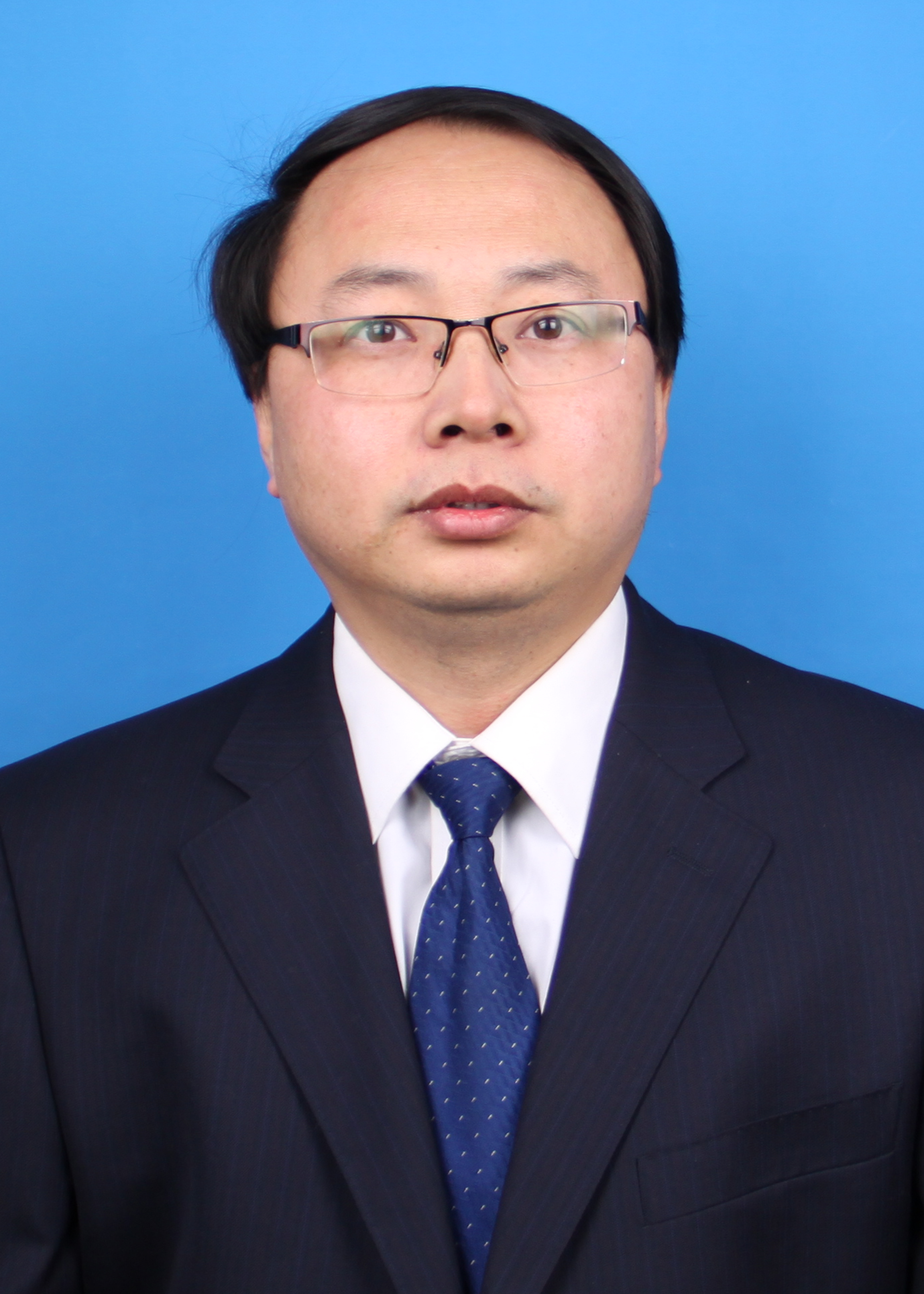 点击照片，查看专家专长、出诊时间