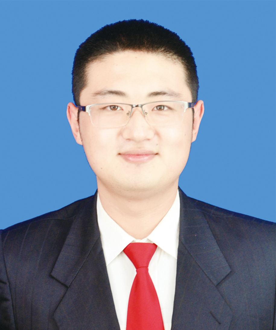 刘模 
