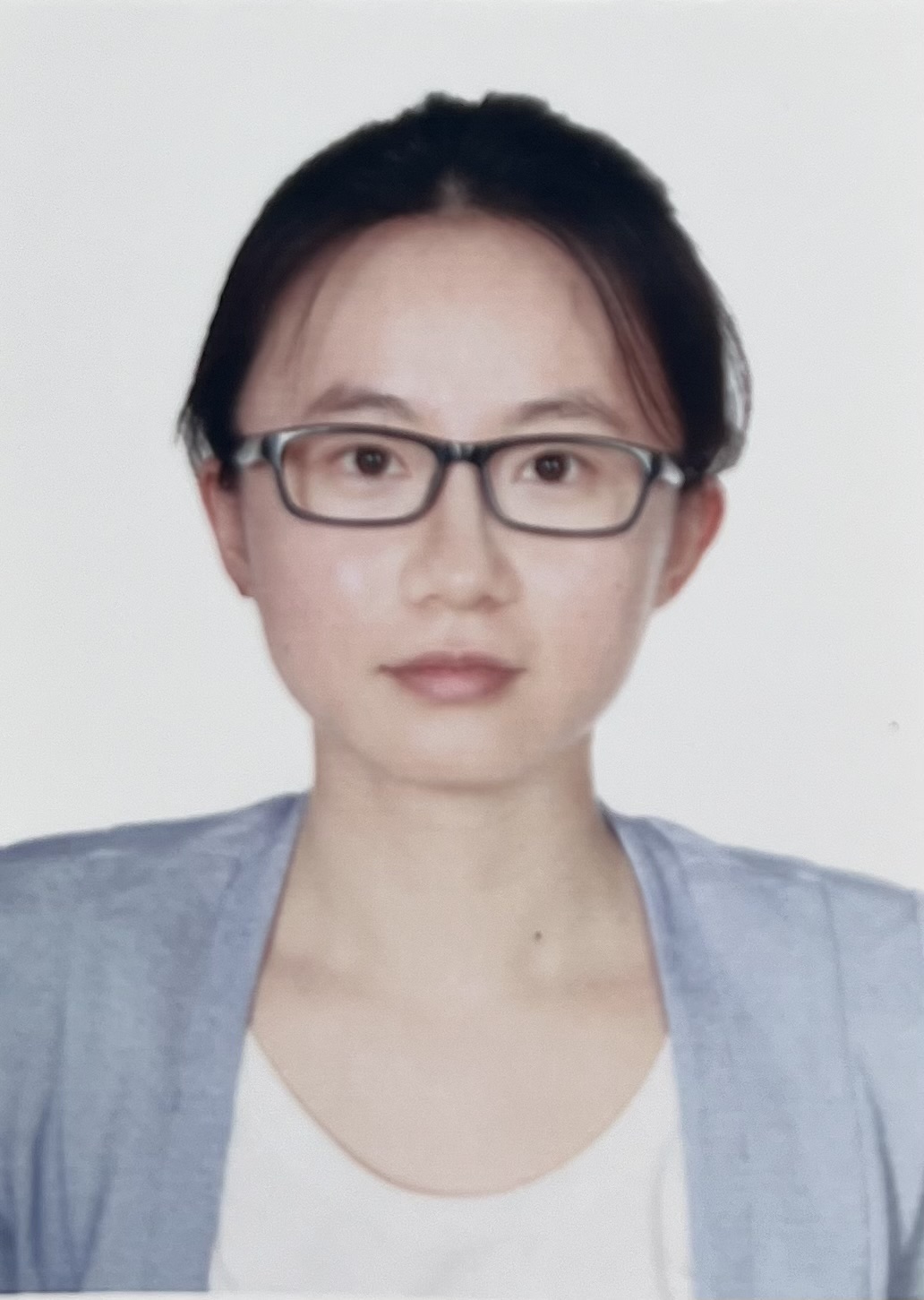 邹倩云